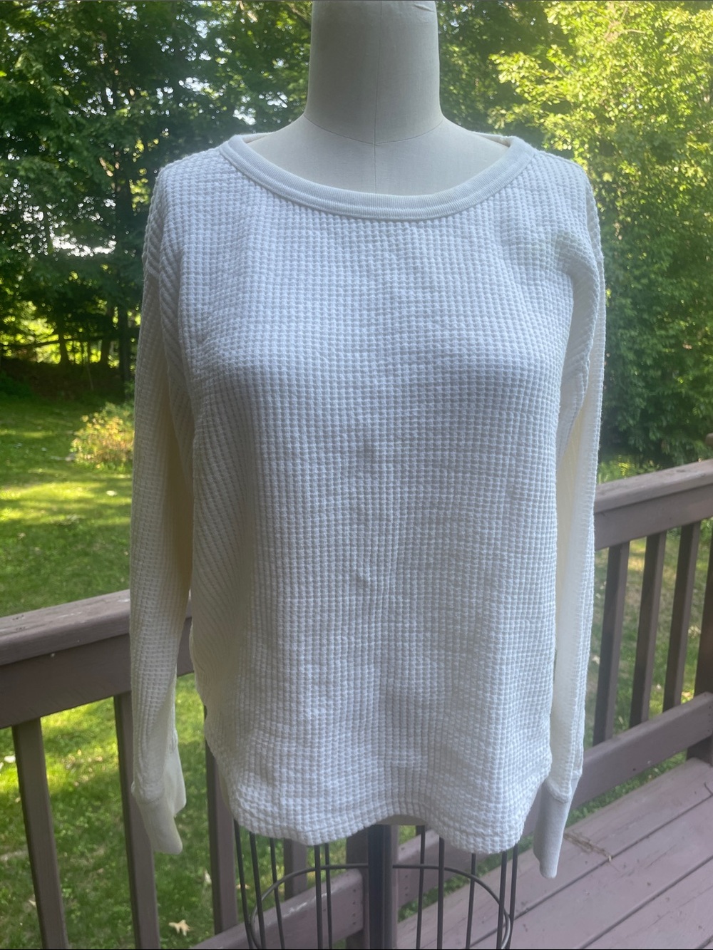 GAP White Waffle Knit Pullover